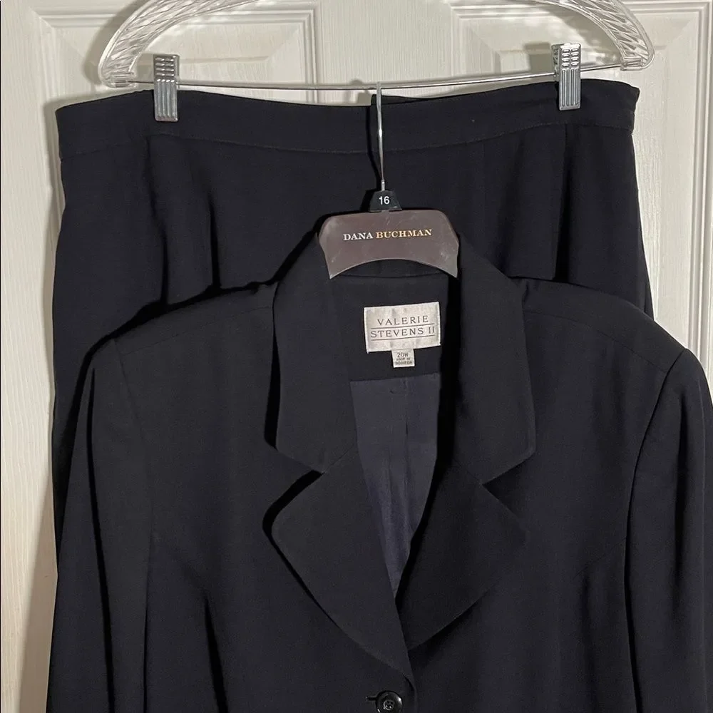 Valarie Steven’s ll Classic 2pc Navy Blue Skirt Suit
